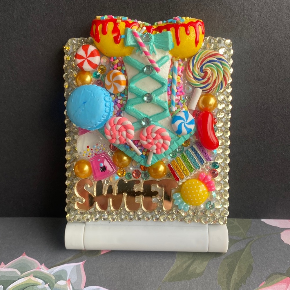 Decoden Lighted Feminine Sweet Candy Themed Lighted Makeup Mirror